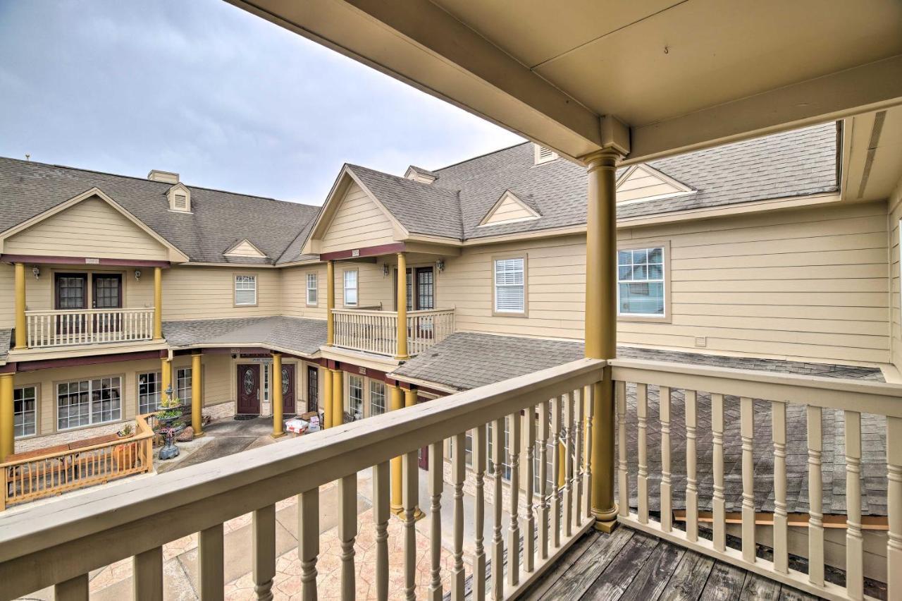 Apt With Balconies - Steps To Kemah Boardwalk! Exterior foto